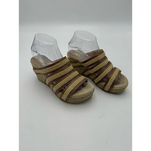 Volatile Sandal Women Size 7 Tan Textile Strappy Wedge‎ Heel Open Toe Outdoor - Picture 1 of 6